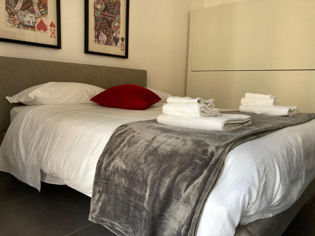 I Mori - Luxury Rooms Сиракуза Екстериор снимка